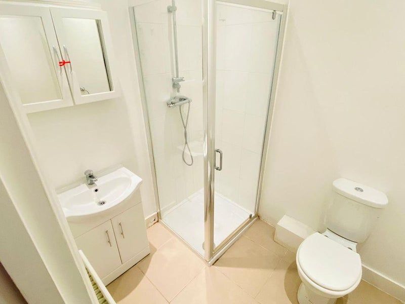 Property photo 3 of 3