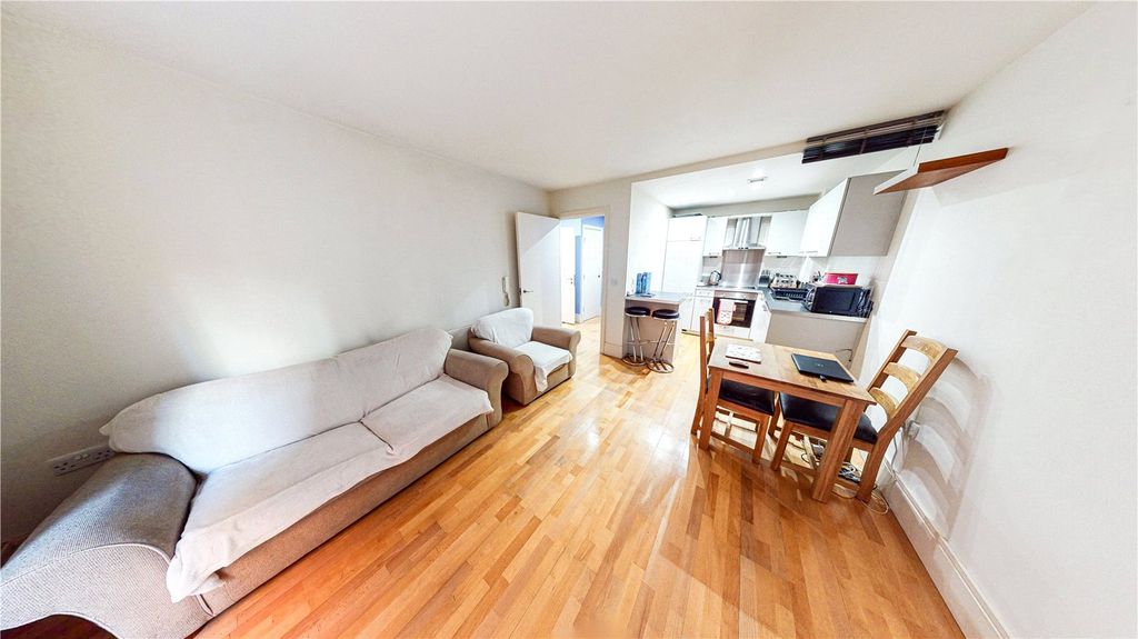 Property photo 3 of 9 Living Area