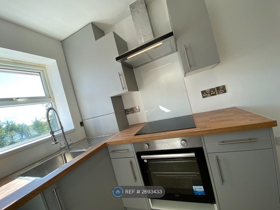 Property photo 2 of 4 Brand New Kitchen