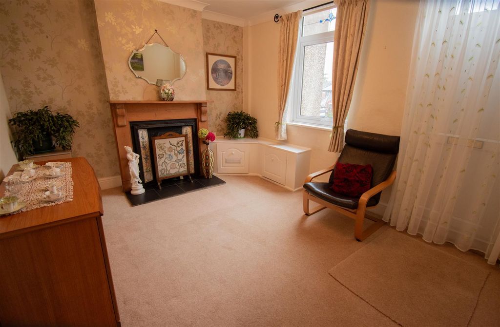 Property photo 2 of 17 Photo 03-10-2025, 1 36 53 Pm.Jpg