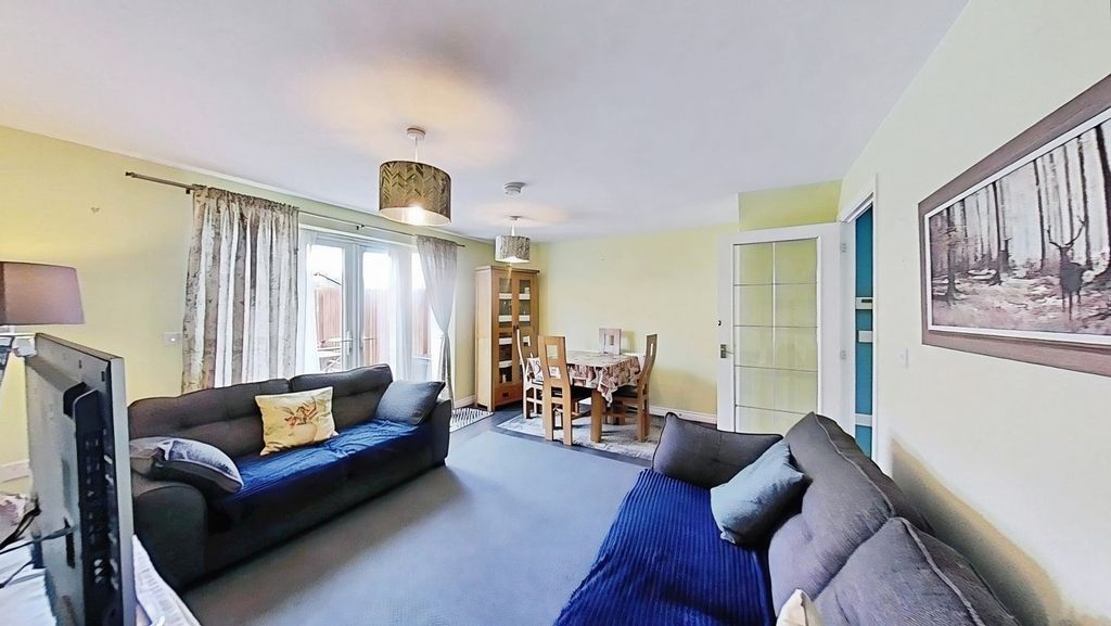 Property photo 2 of 31 Pbox-Img.Jpg