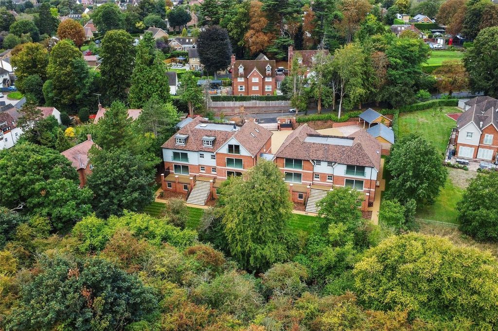 Property photo 1 of 4 Picture No. 08