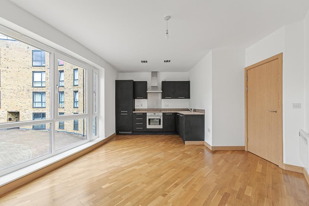 Property photo 3 of 16 13_84668.Jpg