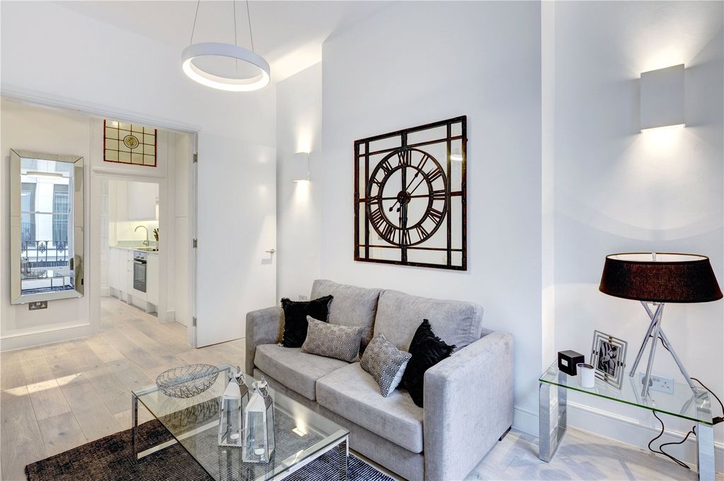 Property photo 2 of 5 Picture No. 03