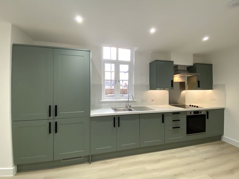 Property photo 2 of 12 Photo 5