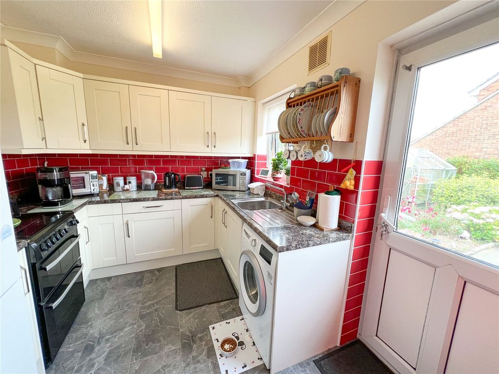 Property photo 2 of 8 Picture No. 02