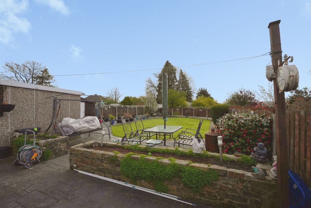 Property photo 3 of 18