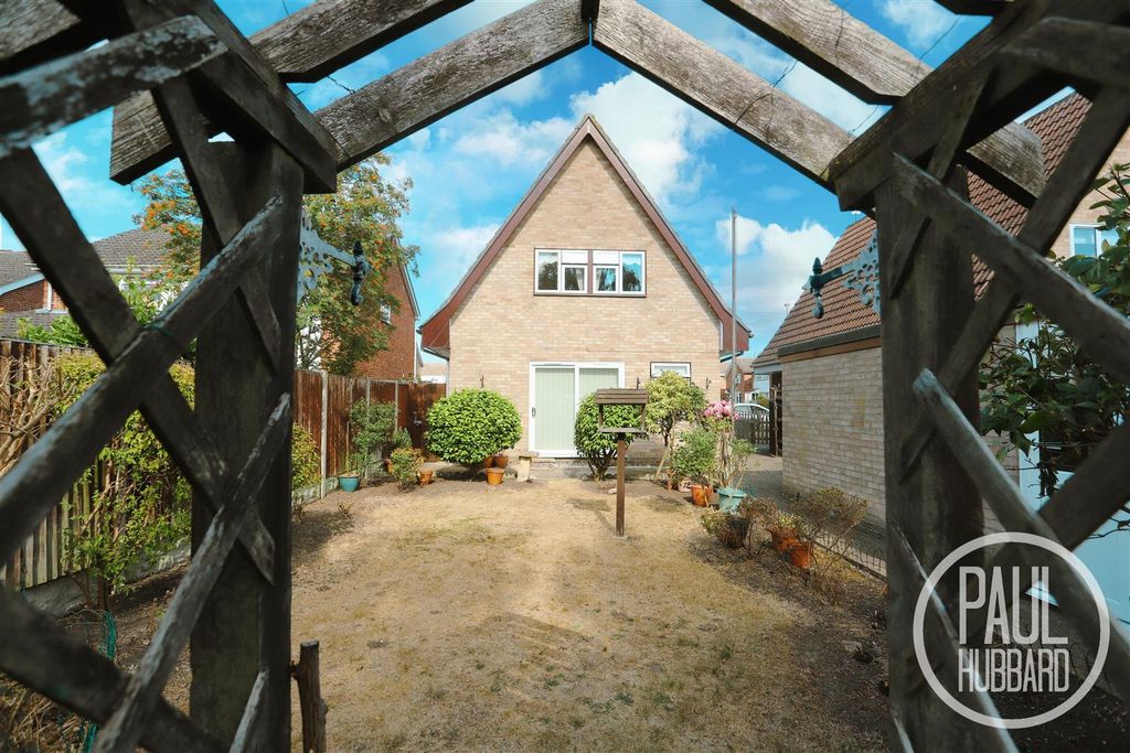 Property photo 2 of 19 Img_4875.Jpg