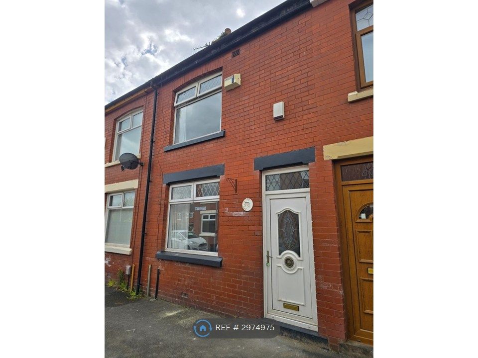 Property photo 2 of 16