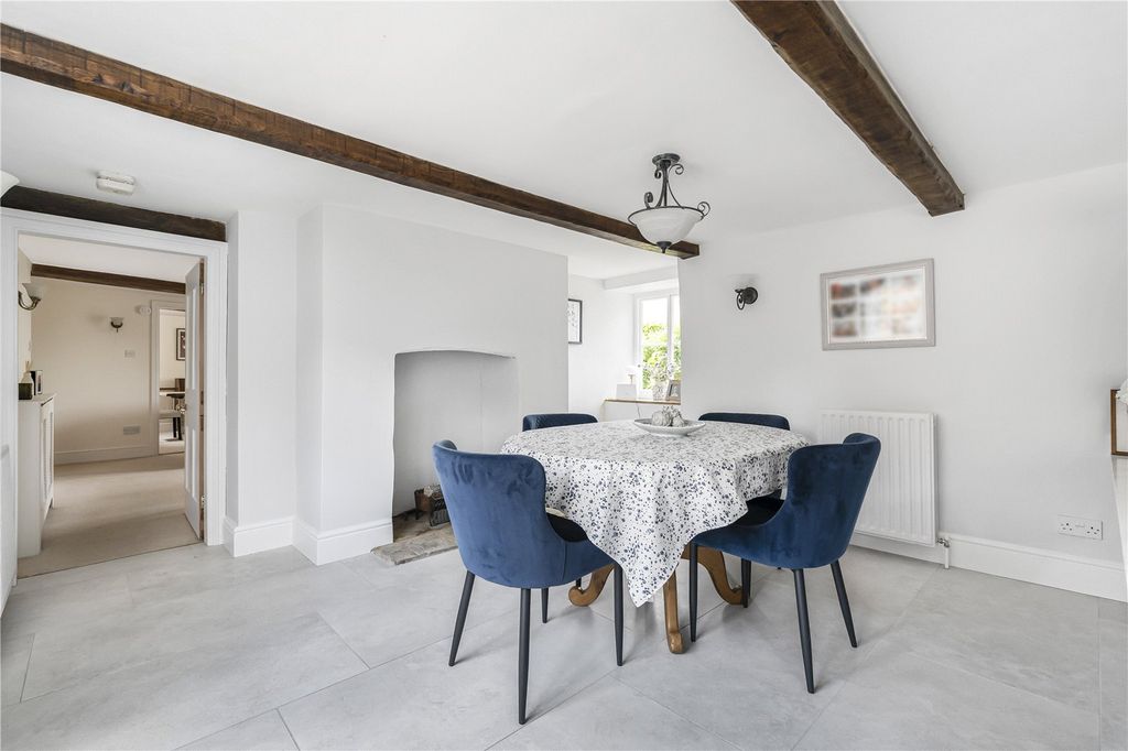 Property photo 3 of 19 Breakfast Area