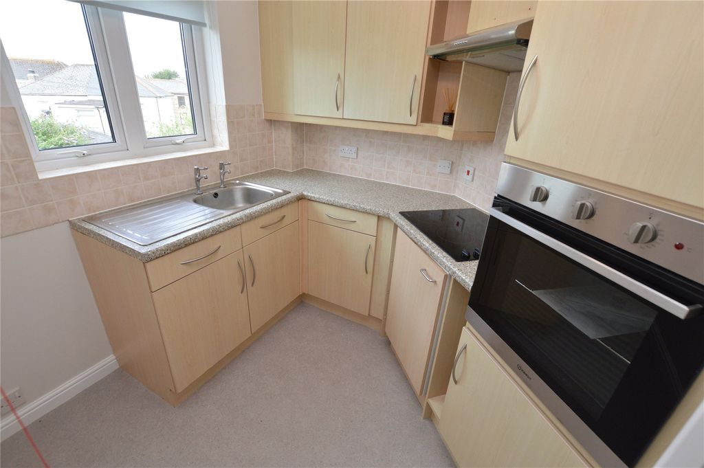 Property photo 2 of 11 Picture No. 09