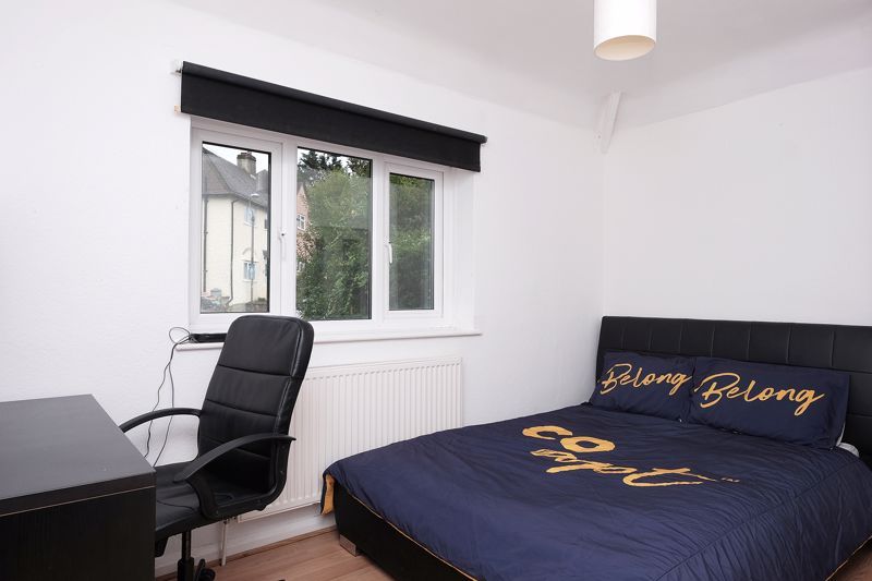 Property photo 3 of 9 Bedroom 4