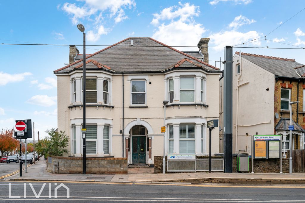 Property photo 1 of 12 1