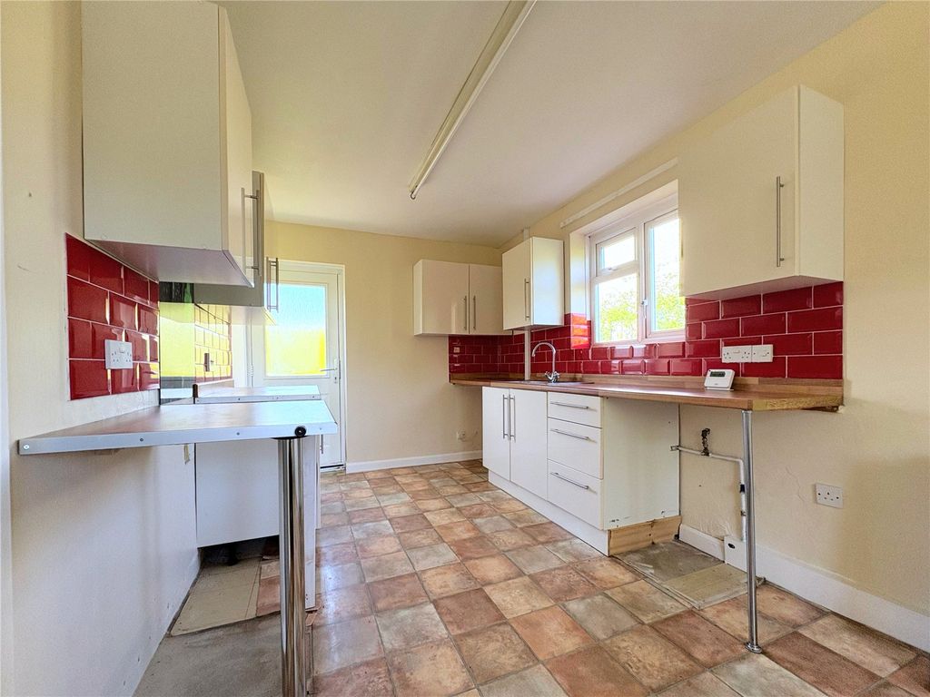 Property photo 3 of 16 Picture No. 09