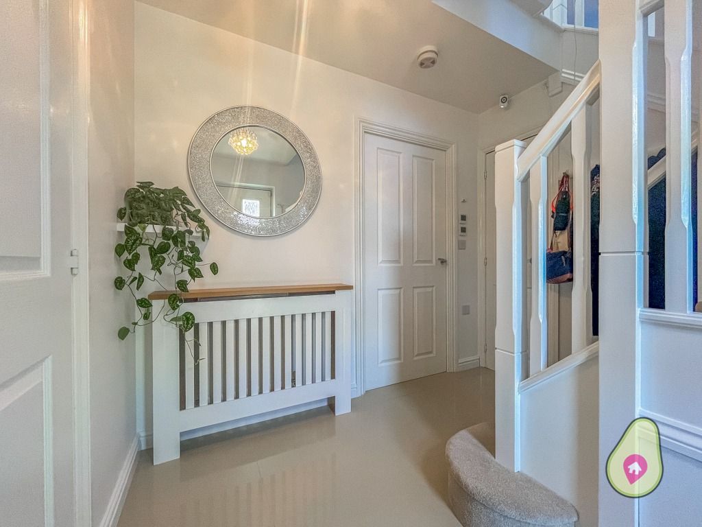 Property photo 2 of 19 3246644