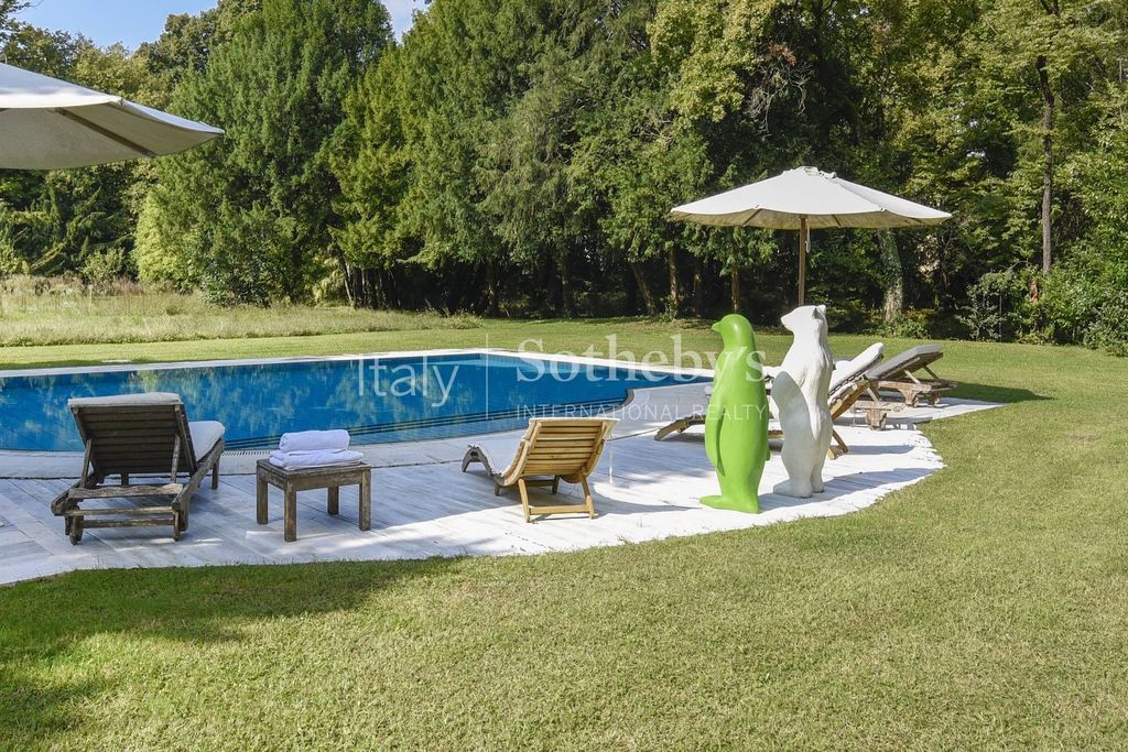 Property photo 3 of 26