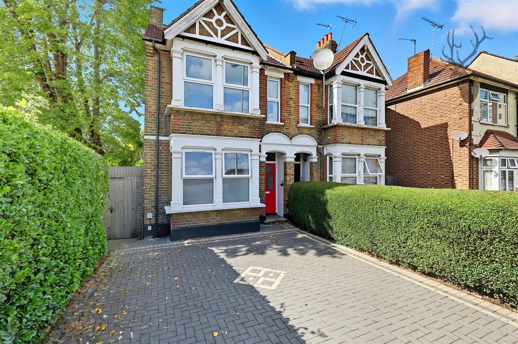 Property photo 1 of 14