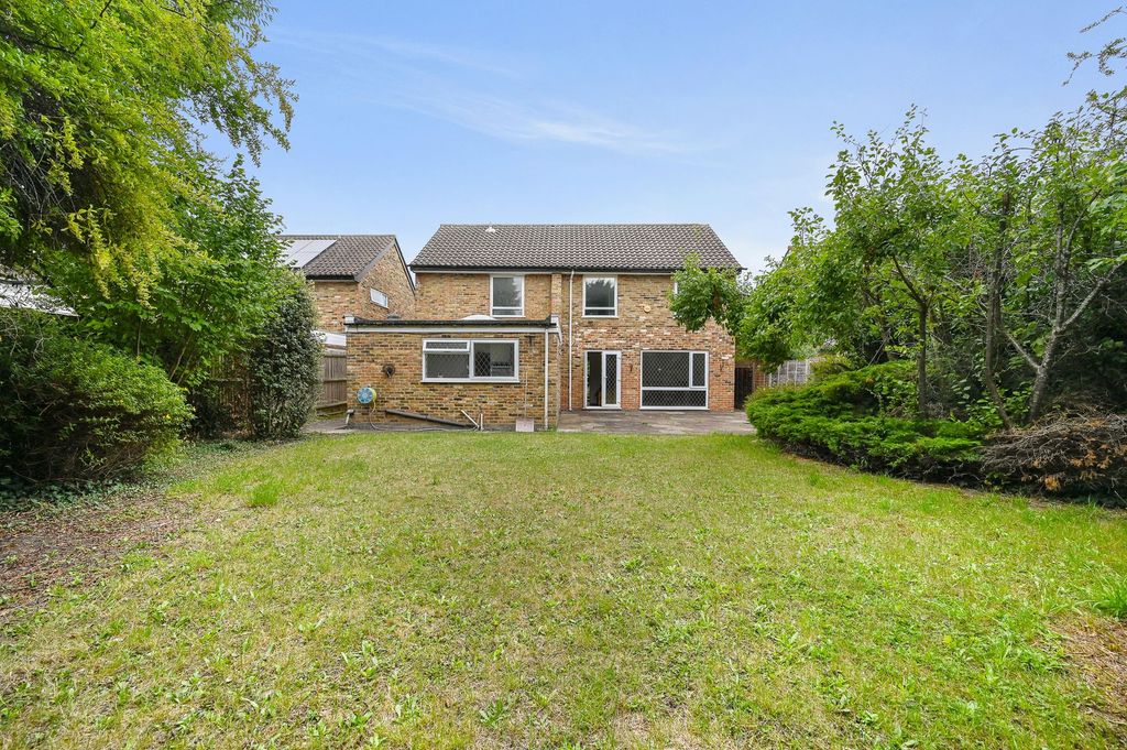 Property photo 3 of 12