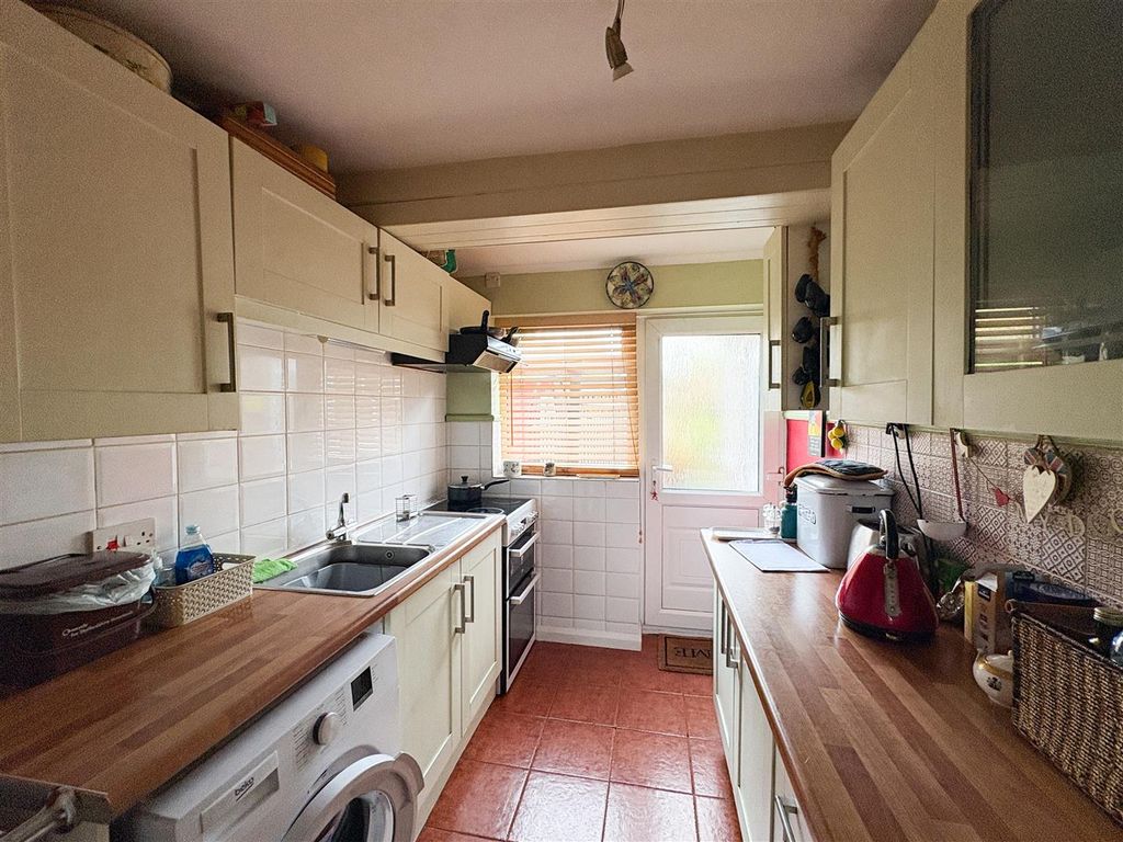 Property photo 3 of 18 20251029_143631855_Ios.Jpg