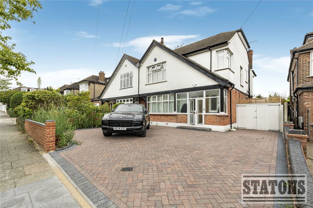 Property photo 1 of 32 Picture No. 03