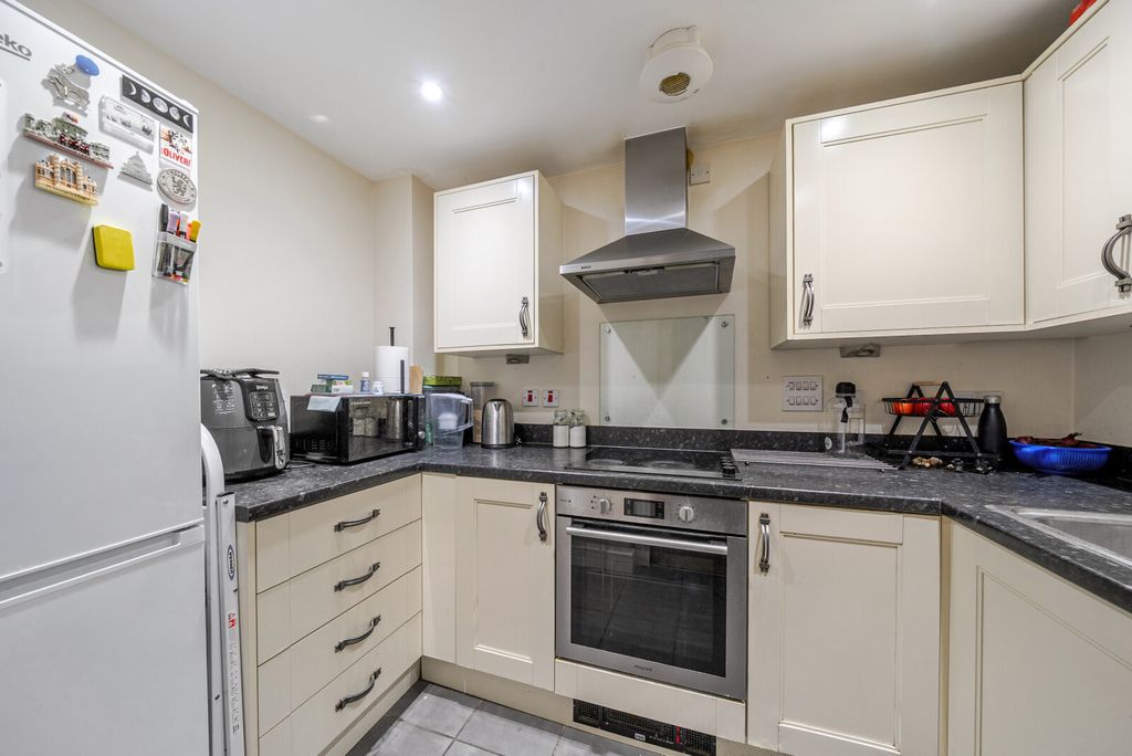 Property photo 3 of 19 1458996-8-6A05d0F...