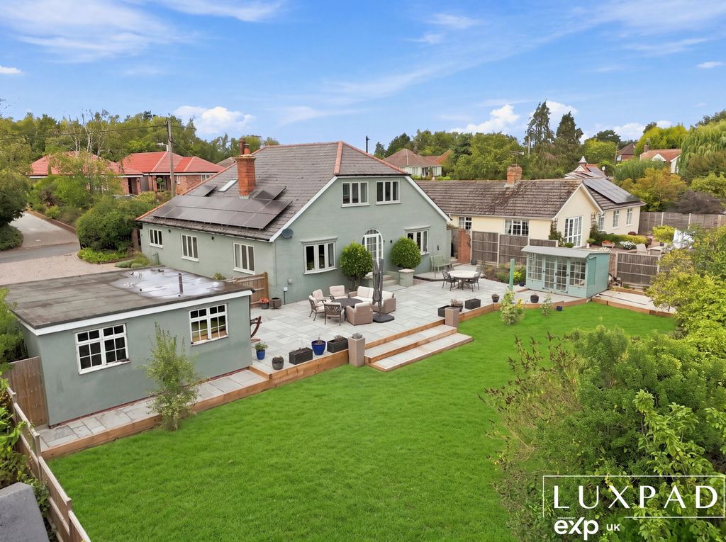 Property photo 1 of 35