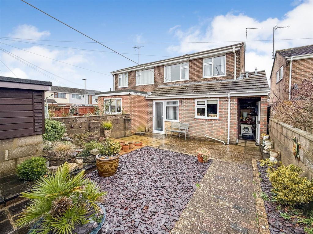 Property photo 2 of 13 Img_5060.Jpg