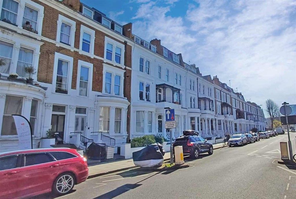 Property photo 2 of 5