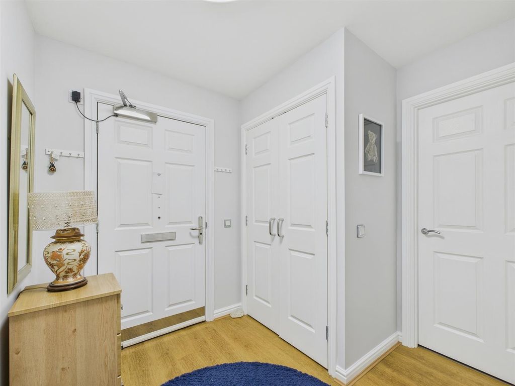 Property photo 3 of 20 Cam03972G0-Pr0158-Still001.Jpg