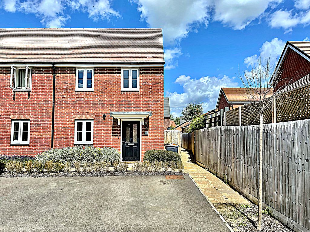 Property photo 1 of 20