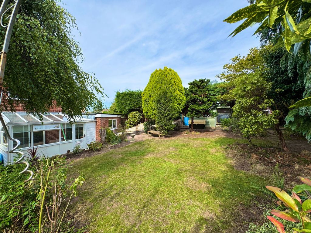 Property photo 2 of 22