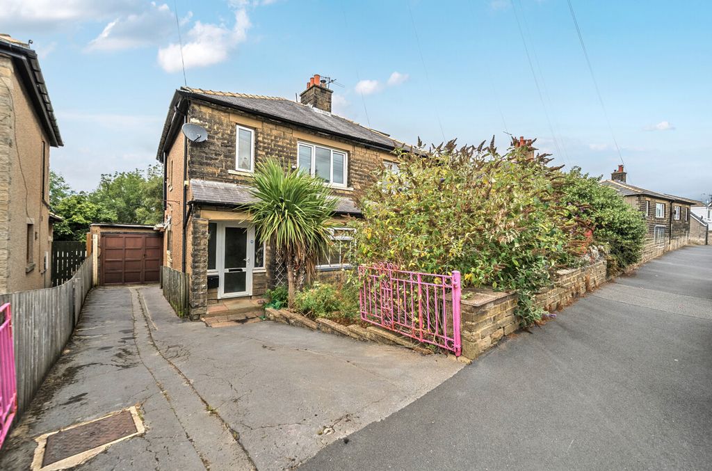 Property photo 1 of 18 1498454-8-6A749Db...