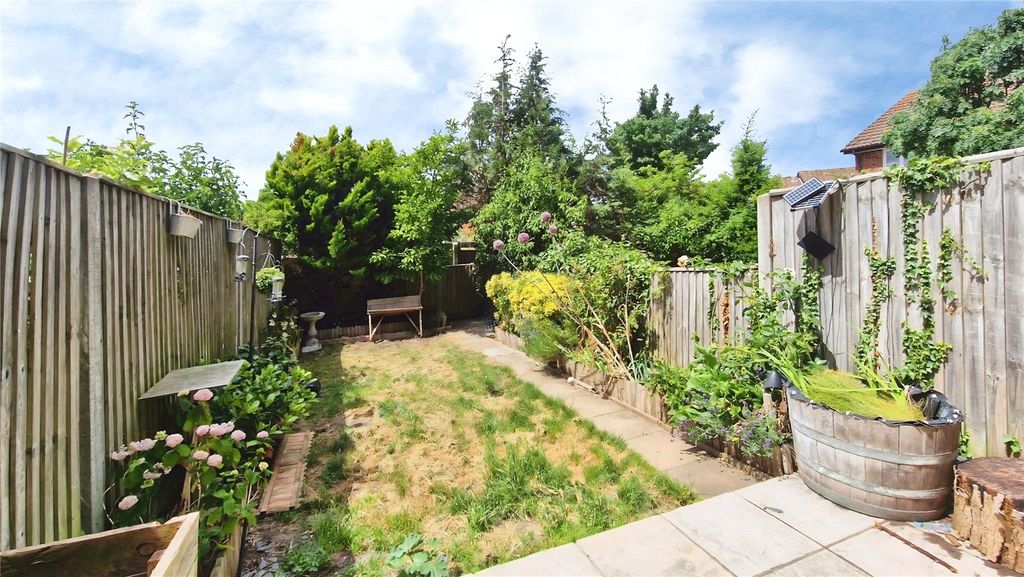 Property photo 2 of 10 Picture No. 01