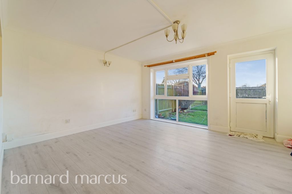 Property photo 1 of 9 Reception Room