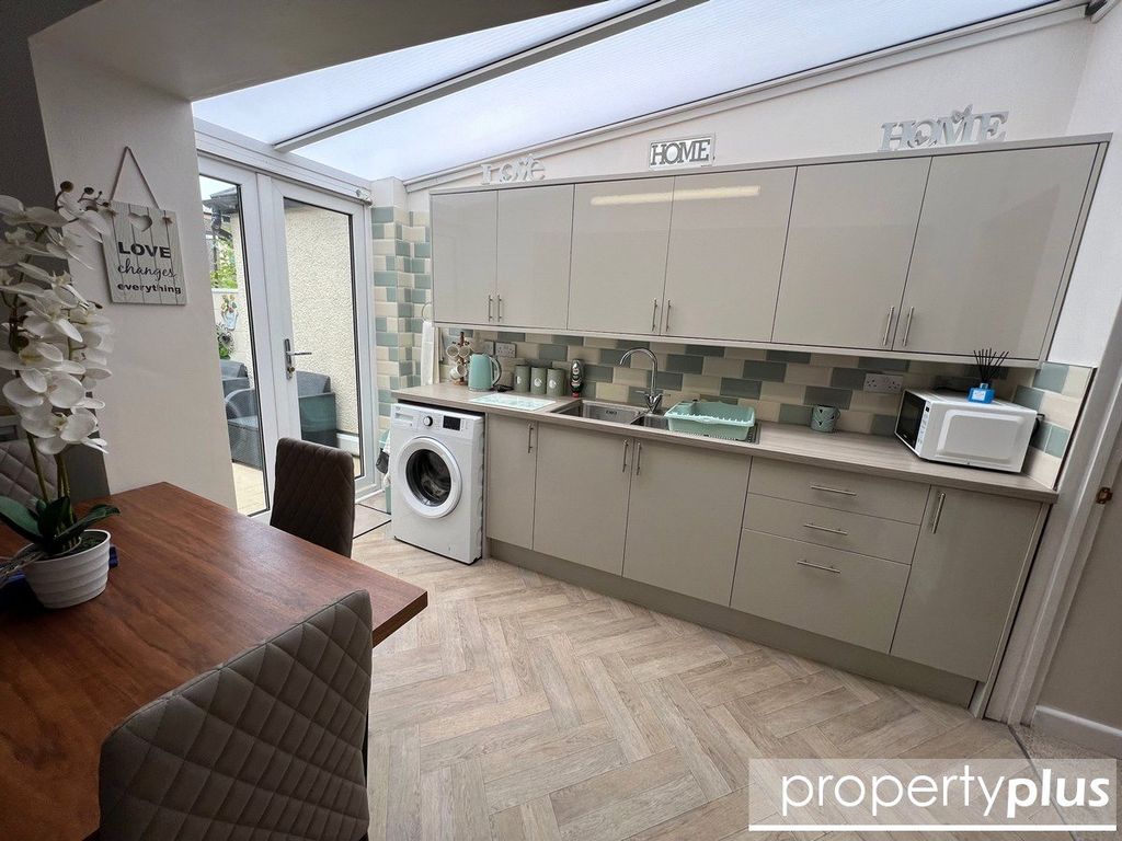Property photo 3 of 17 Picture No. 05