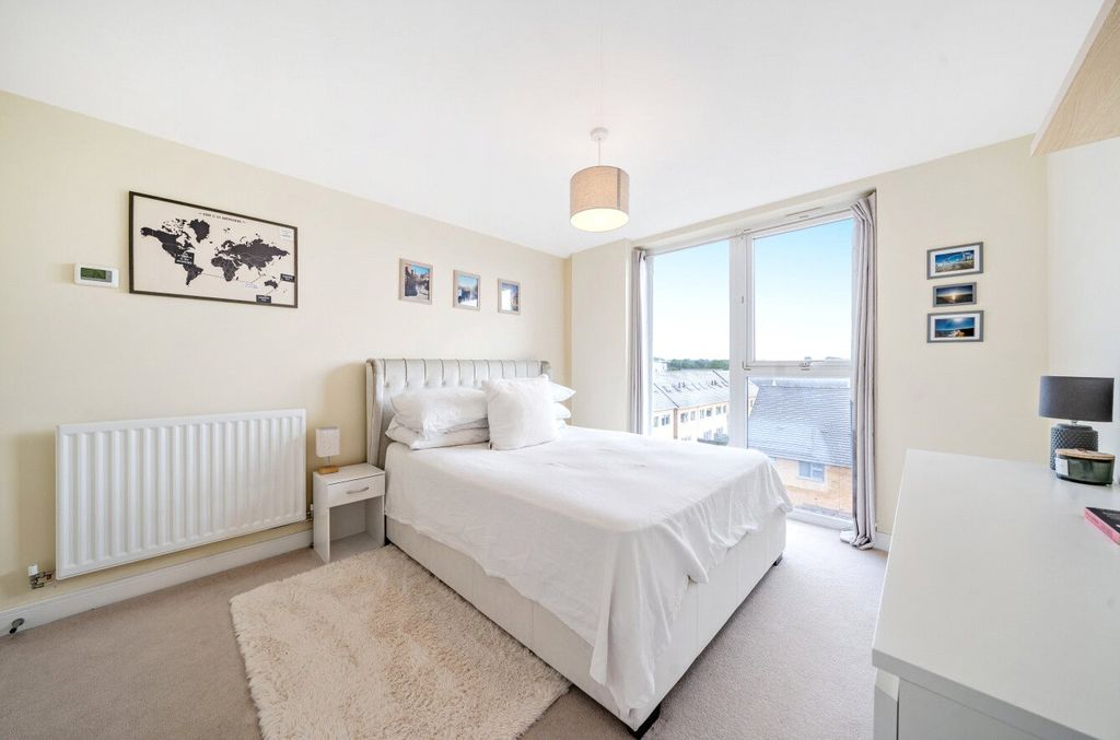 Property photo 3 of 10 1329111-14-6880B5...