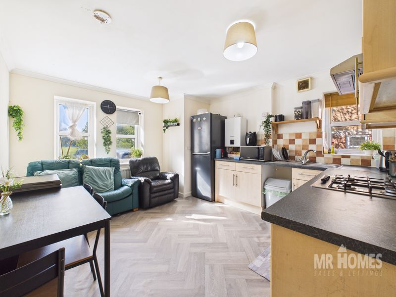 Property photo 2 of 24 Photo 10