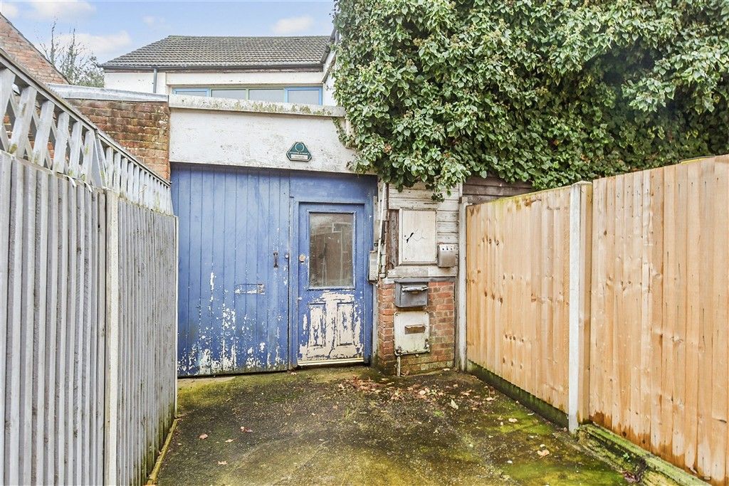 Property photo 1 of 16 External Web