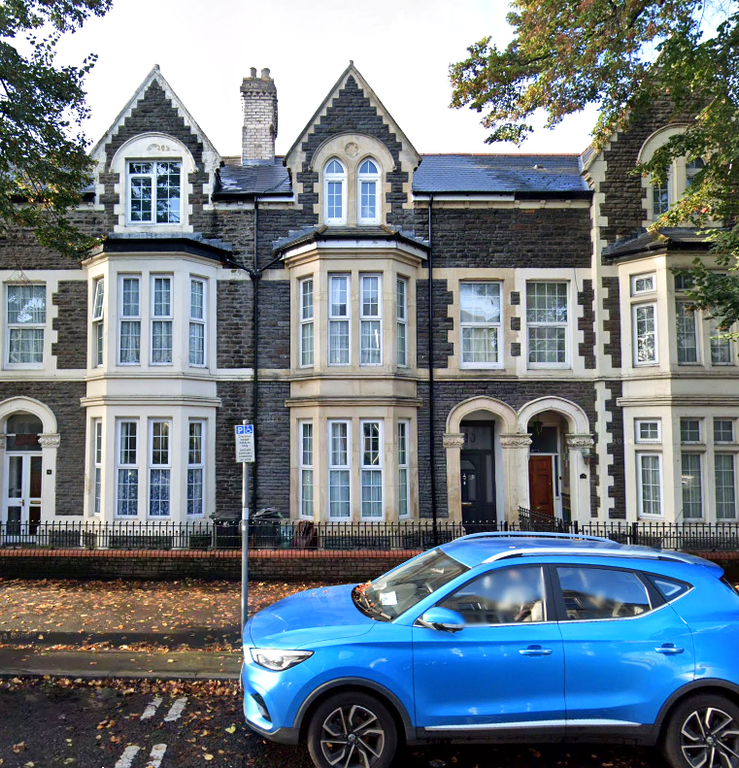 Property photo 1 of 36