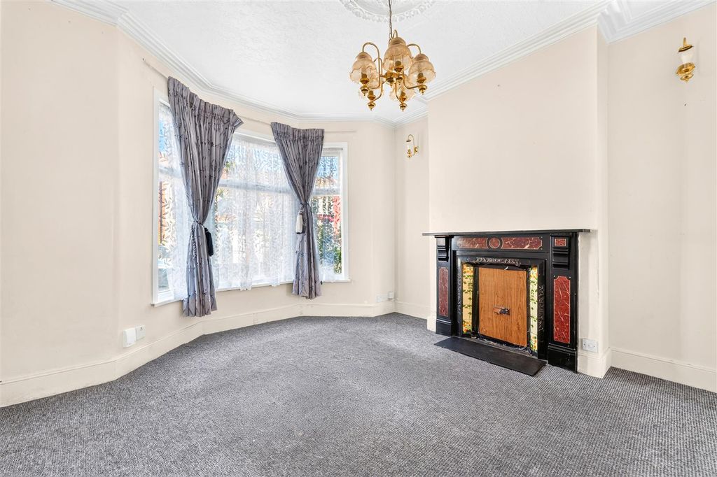 Property photo 3 of 17 03.Jpg