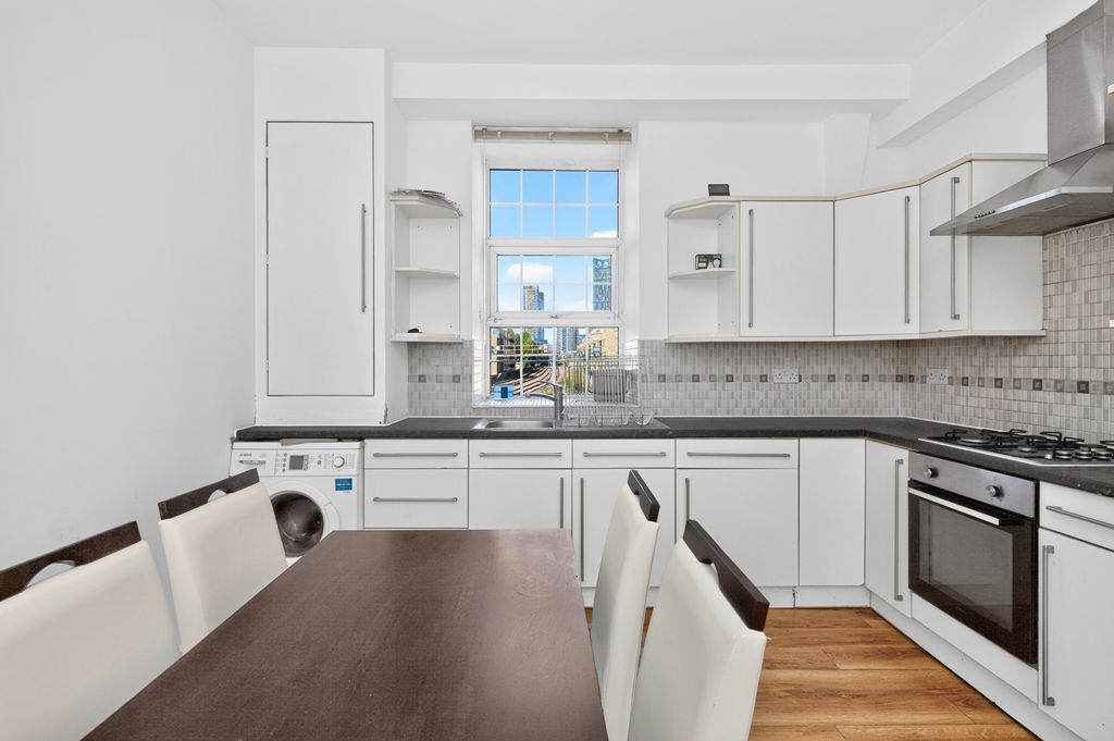Property photo 1 of 10 Pbox-Img.Jpg