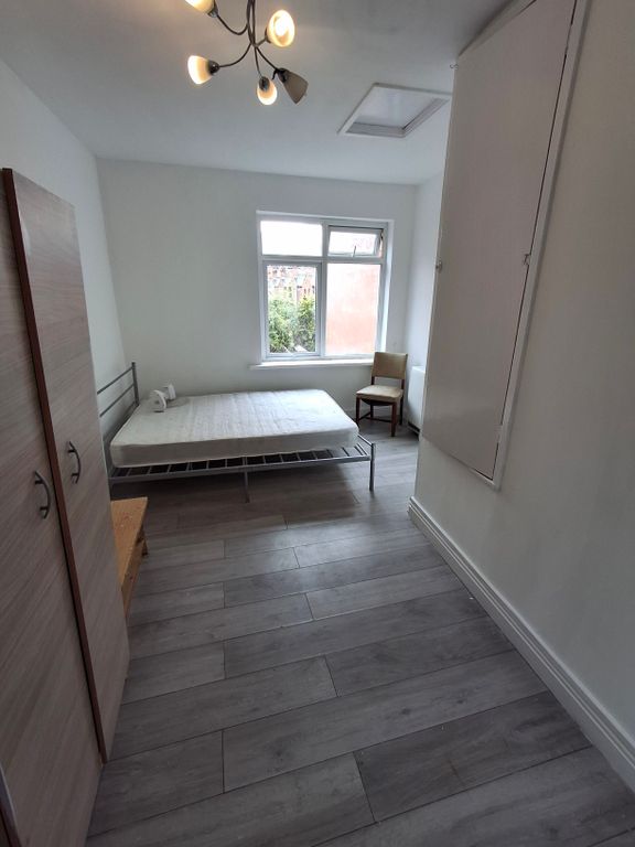 Property photo 2 of 4 Image