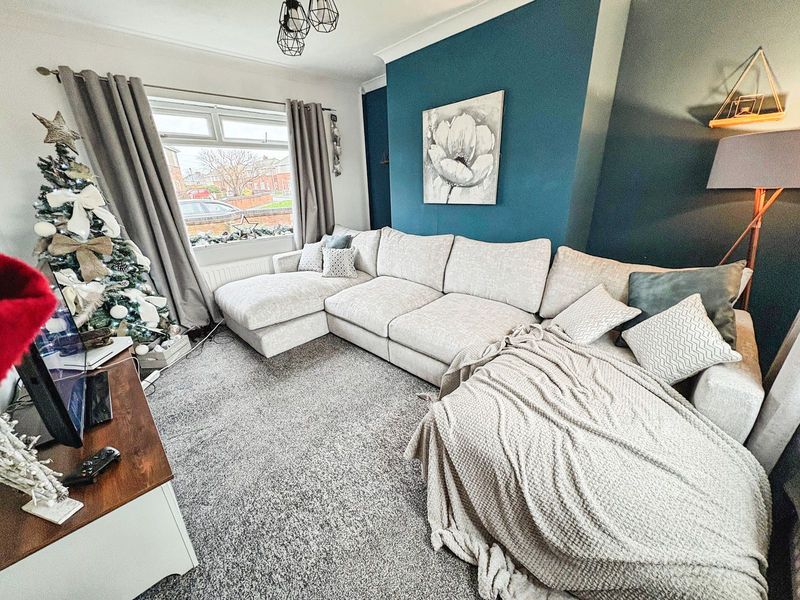 Property photo 2 of 6 Photo 1