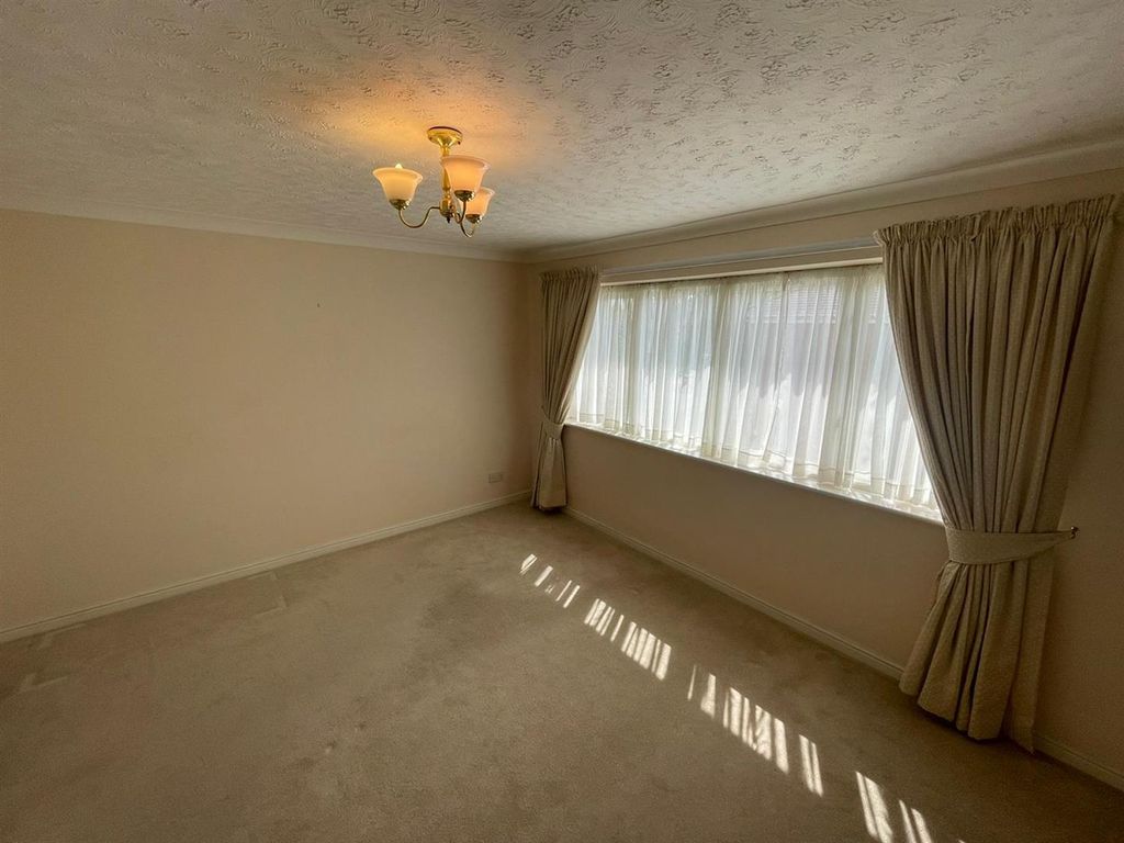 Property photo 2 of 6 9.Jpg