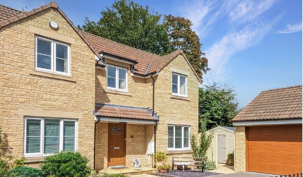 Property photo 1 of 19