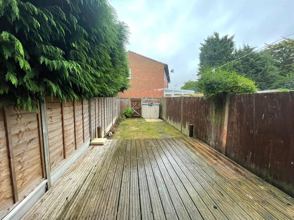 Property photo 2 of 11 7B0B27Df-32Eb-418d-Af46-E44Ed4c04c0E.Jpg