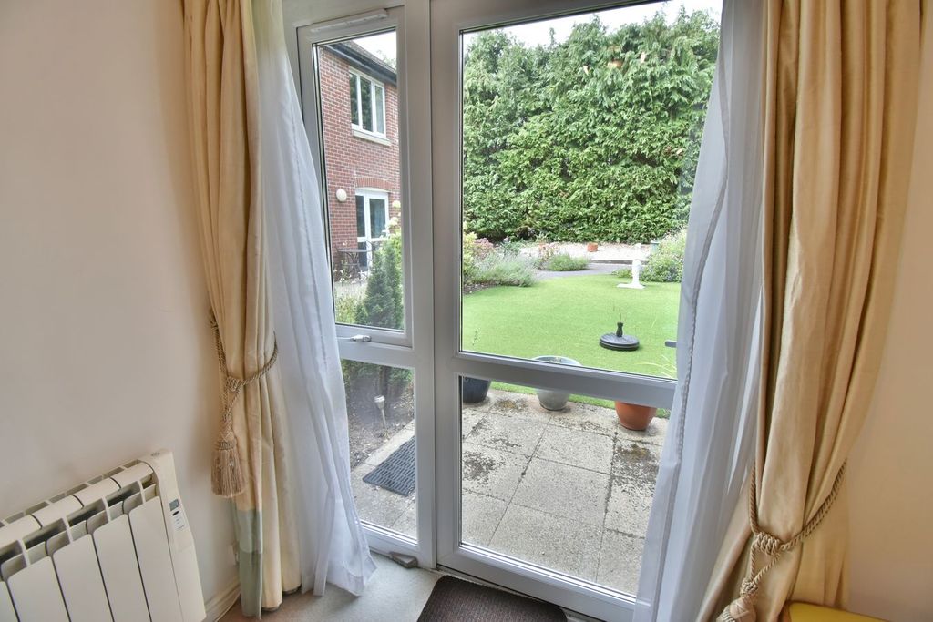 Property photo 3 of 13