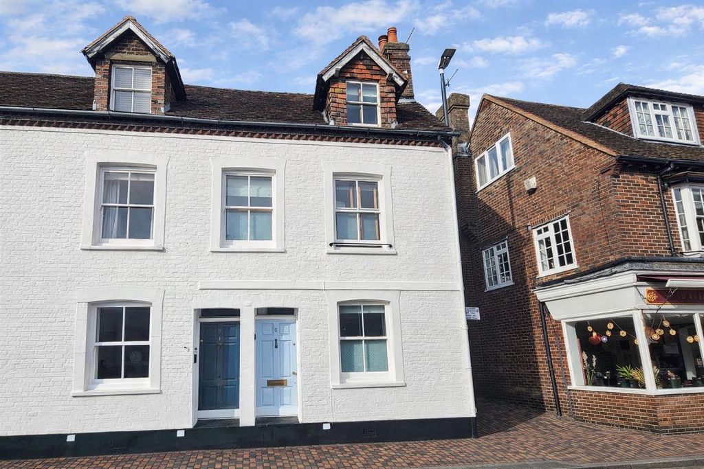 Property photo 1 of 15 Chatgpt Image Mar 30, 2026, 09_47_03 Am.Png