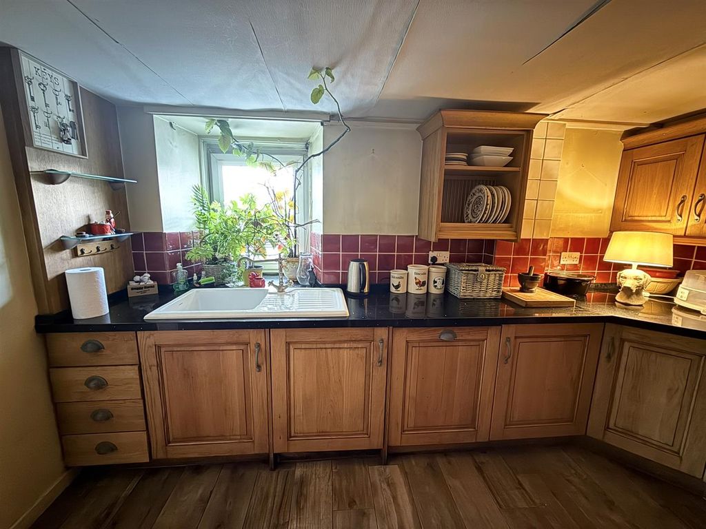 Additional image 5 of 3 bed semi-detached house for saleAnnan Road, Dumfries DG1