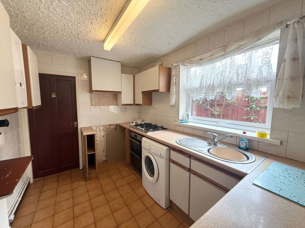 Property photo 3 of 14